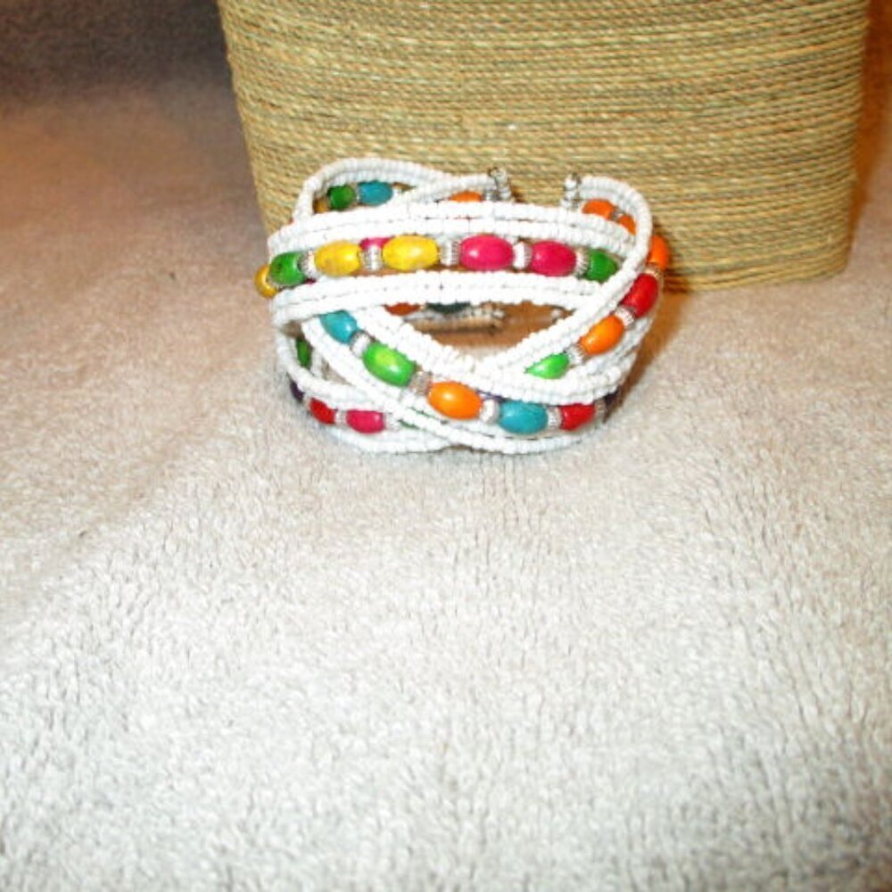 Vtg Crochet Wood Beaded Love Knot Bracelet Wrap Cuff Adjustable Boho Hippie 70s